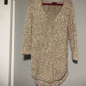 XS Dynamite top fits like a small